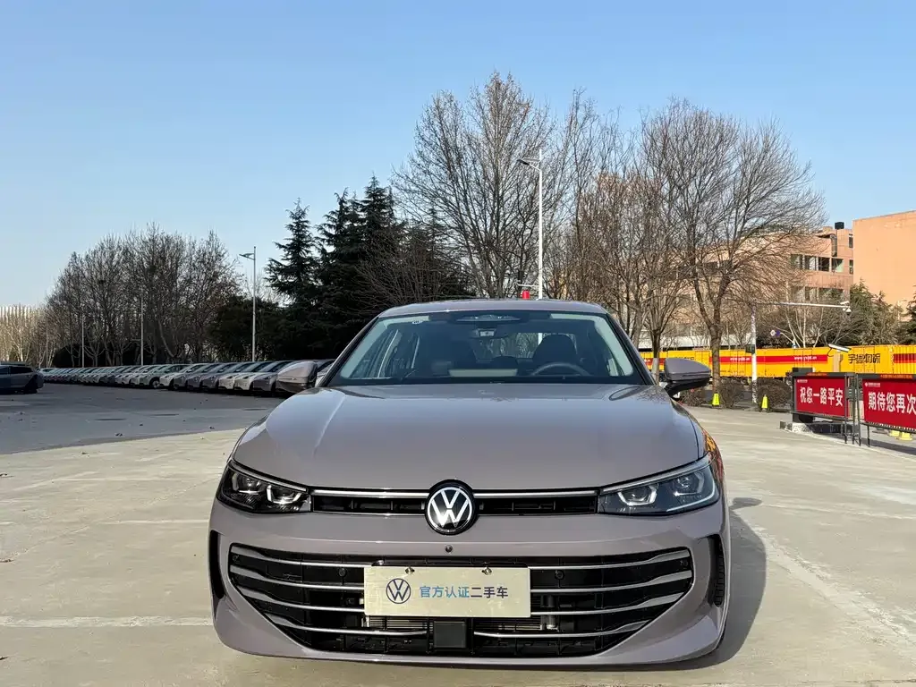 Volkswagen Passat — фото 4