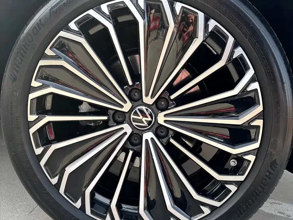 Volkswagen Passat — фото 7