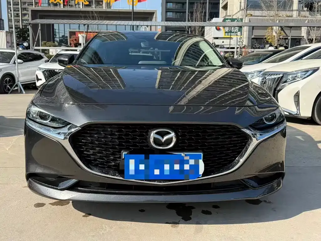 Mazda 3 Axela 2023 из CN, фото 8