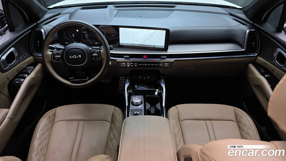 Kia Sorento — фото 8