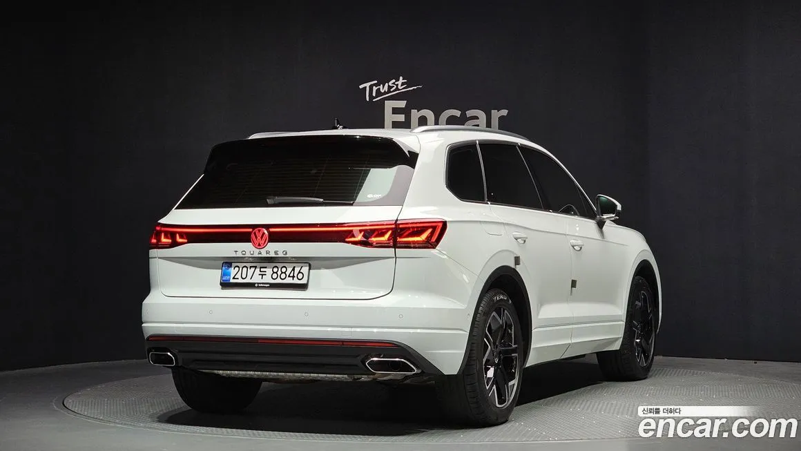 Volkswagen Touareg 2026 из KR, фото 4