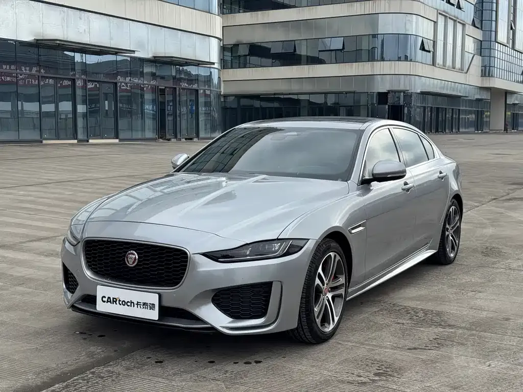 Jaguar XEL — фото 1