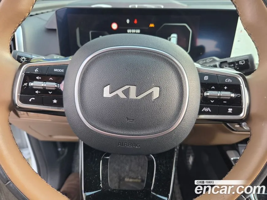 Kia Sorento — фото 7