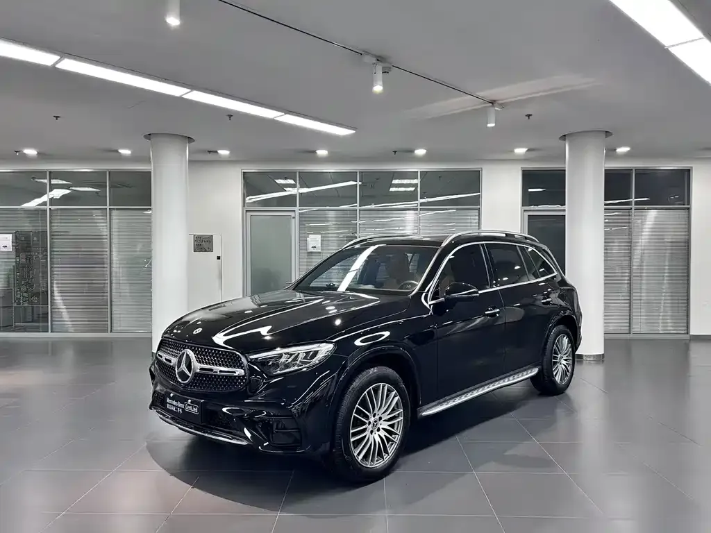 Mercedes-Benz GLC — фото 1