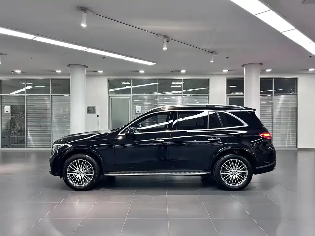 Mercedes-Benz GLC — фото 4