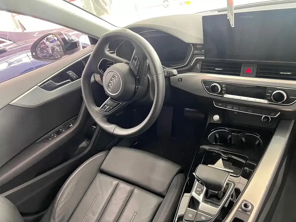 Audi A5 (Import) 2023 из CN, фото 5