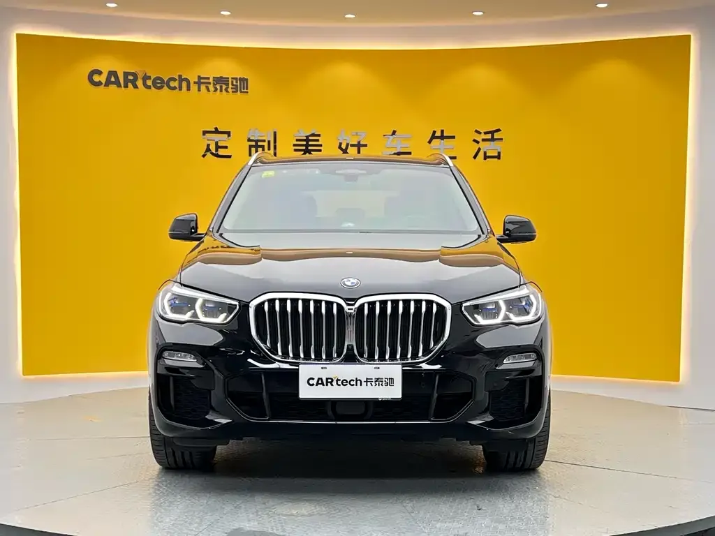 BMW X5 (Import) — фото 2