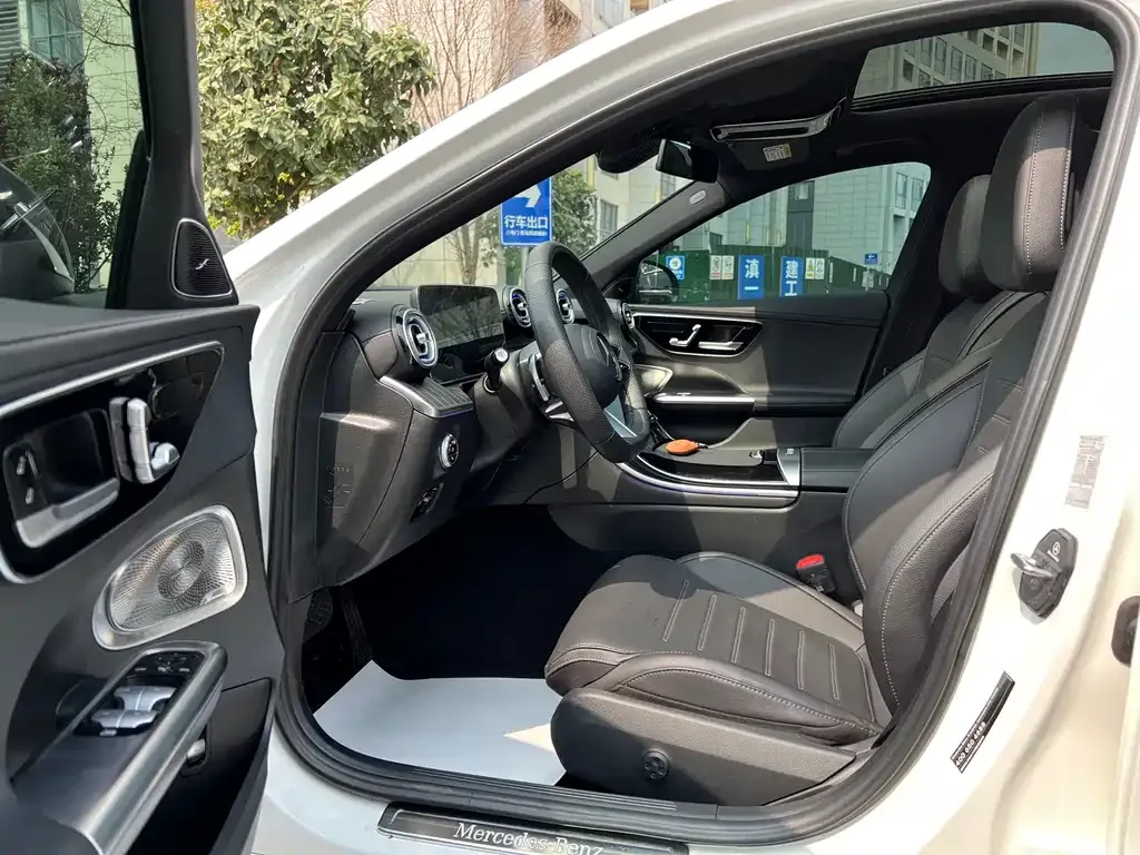 Mercedes-Benz C-Class 2023 из CN, фото 3
