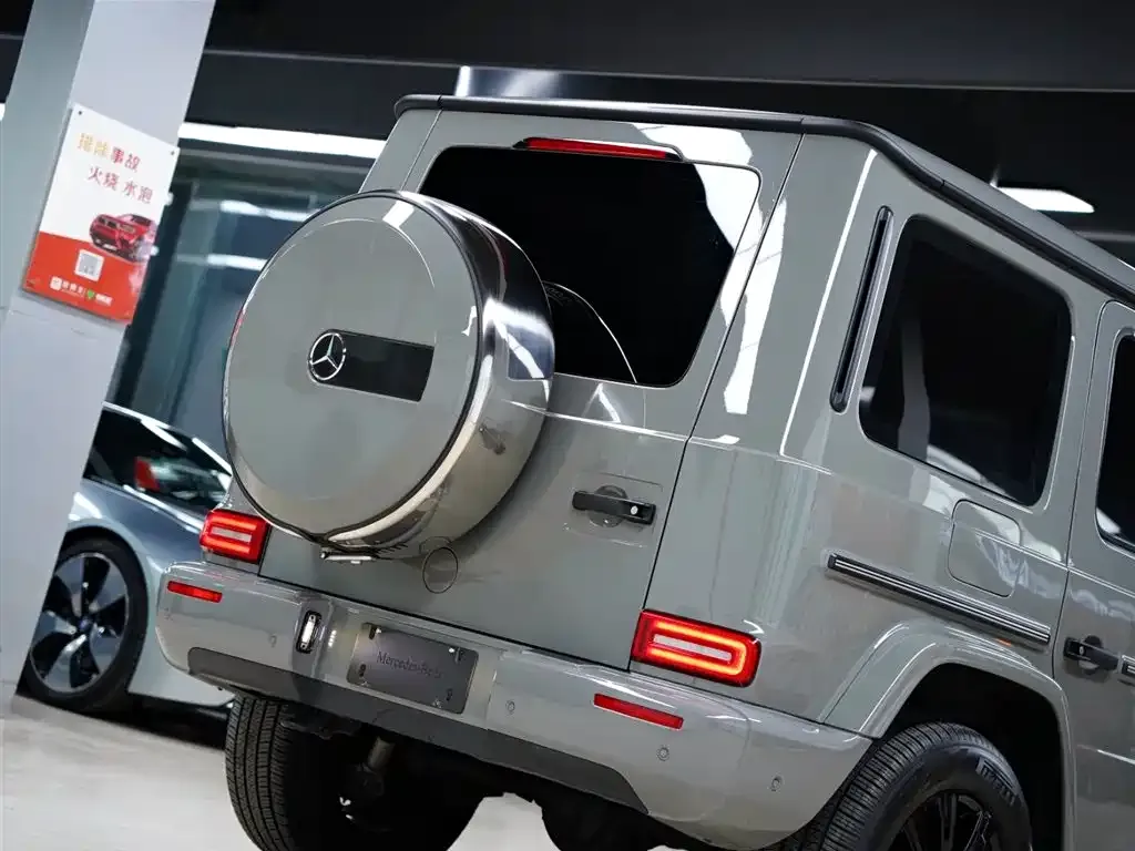 Mercedes-Benz G-Class — фото 7