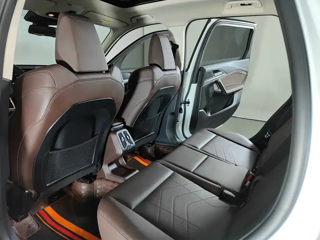 BMW X1 2024 из CN, фото 9