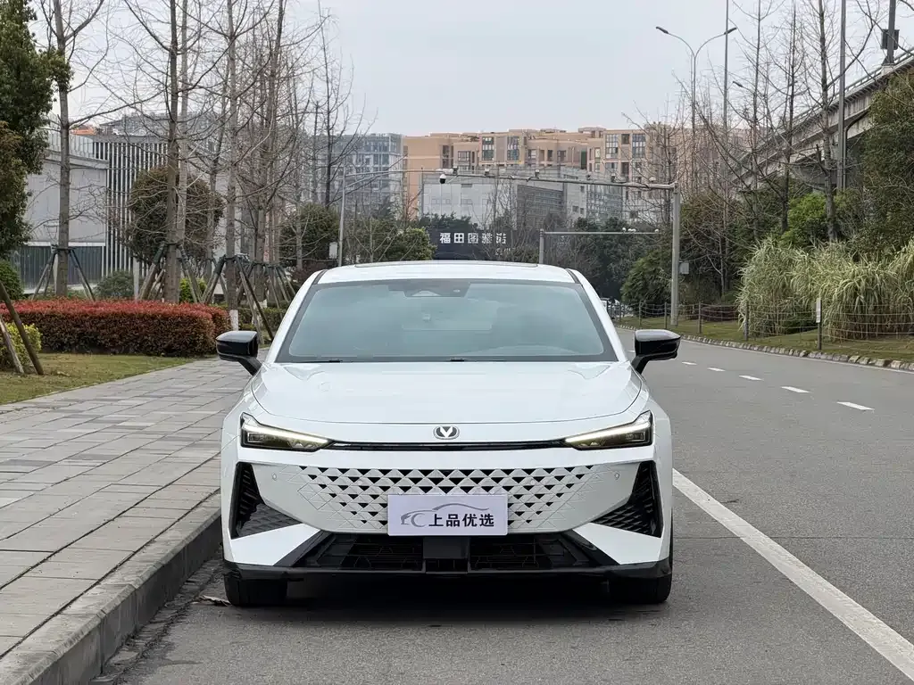 Changan UNI-V 2024 из CN, фото 10
