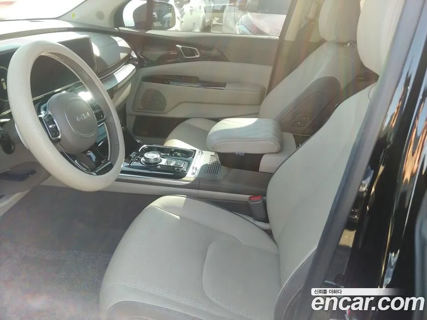 Kia Carnival 2022 из KR, фото 2