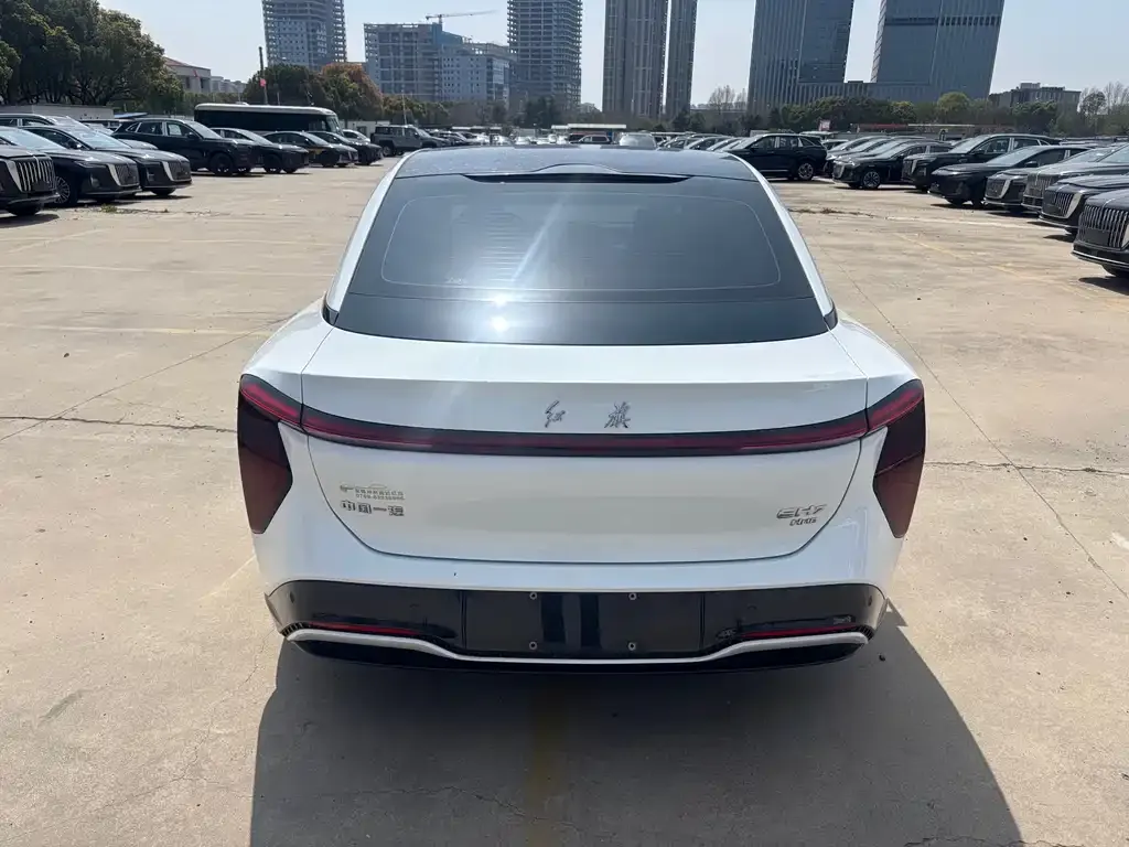Hongqi EH7 — фото 7