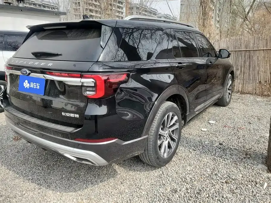 Ford Explorer 2024 из CN, фото 7