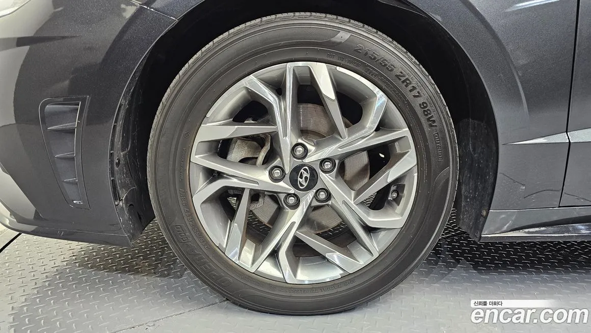 Hyundai Sonata 2023 из KR, фото 9