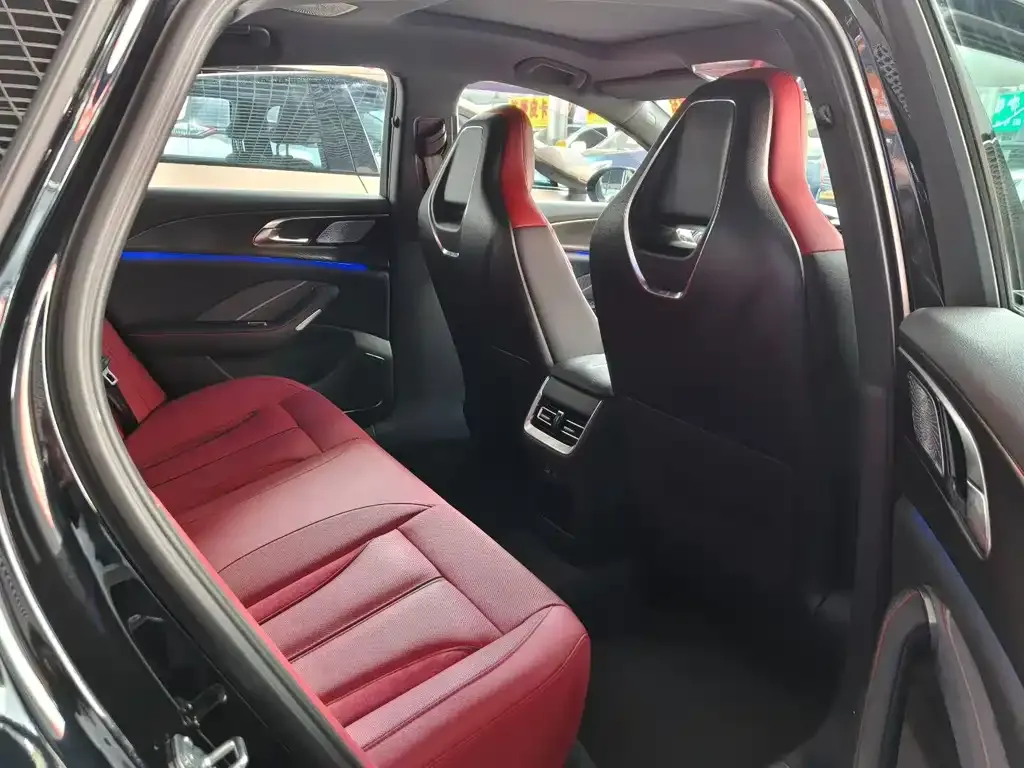 Hongqi H6 2025 из CN, фото 4