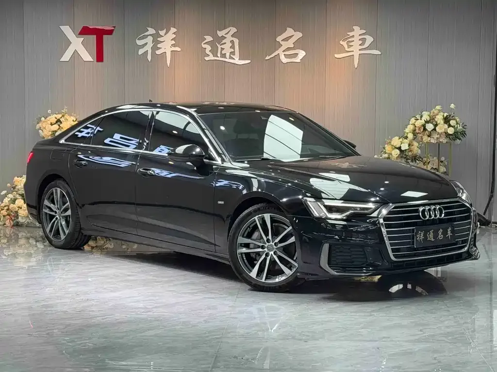 Audi A6L 2021 из CN, фото 4