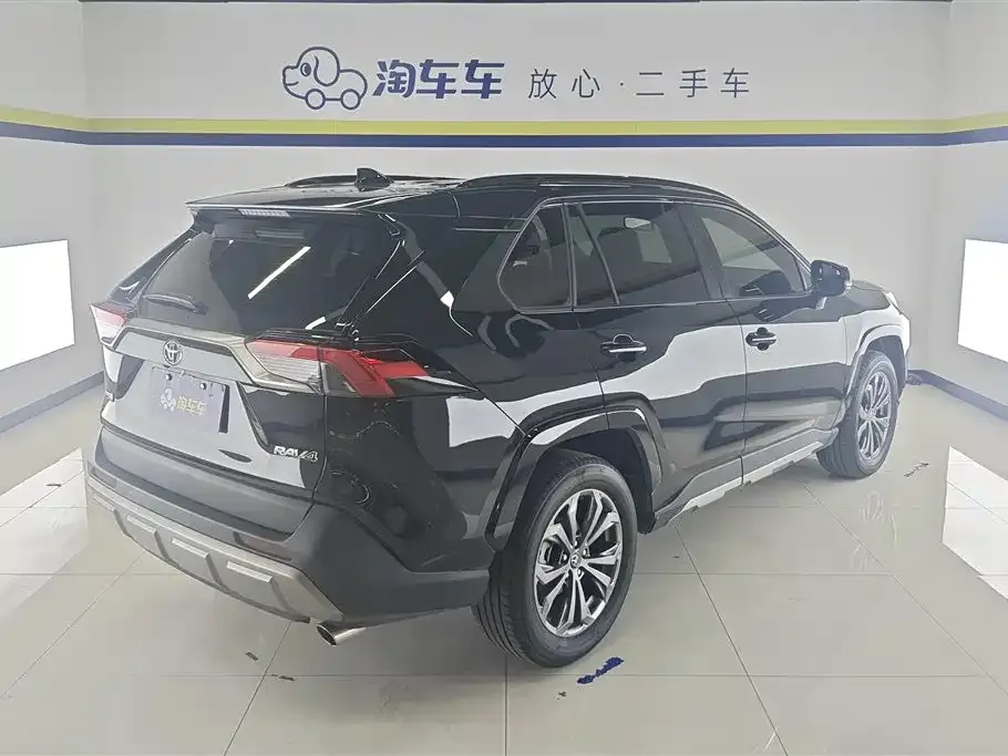 Toyota RAV4 2025 из CN, фото 5