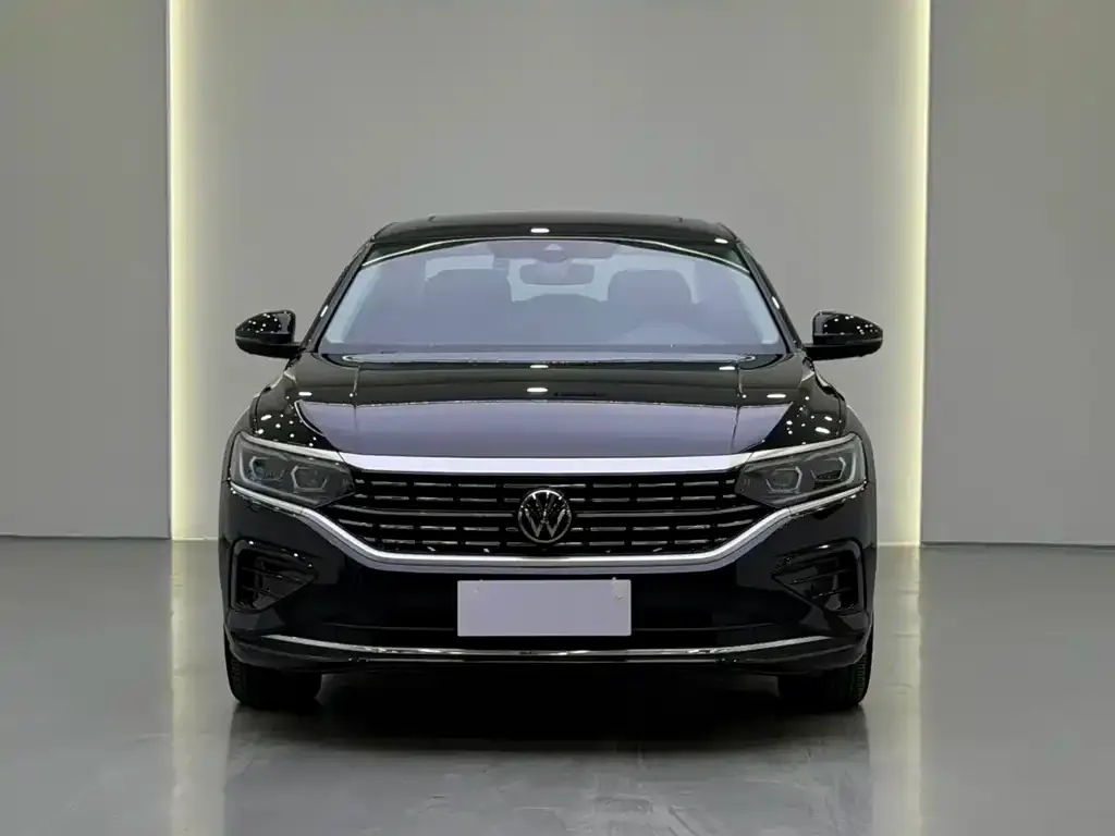 Volkswagen Passat — фото 5