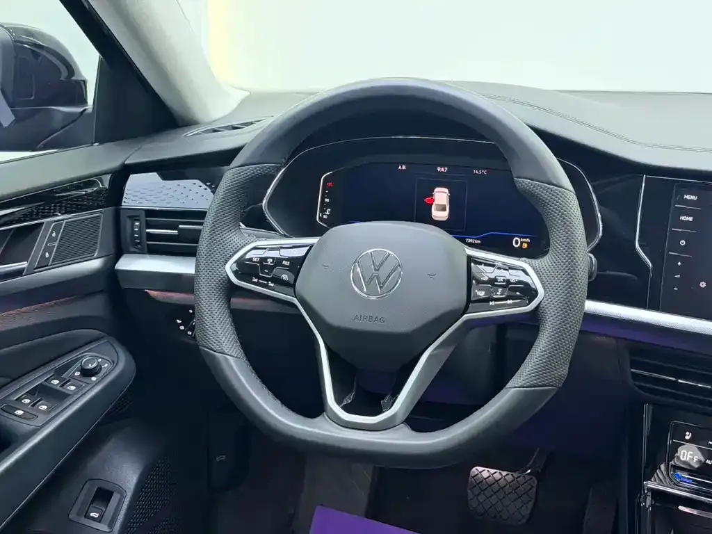 Volkswagen Passat — фото 7