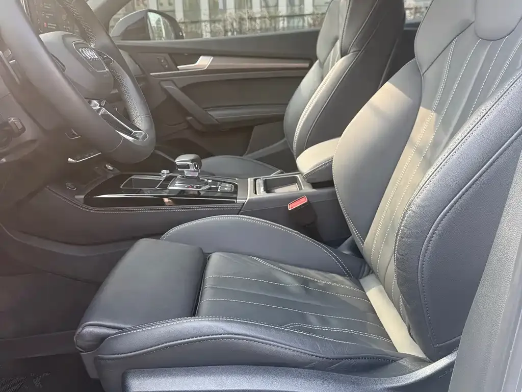 Audi Q5L 2023 из CN, фото 6
