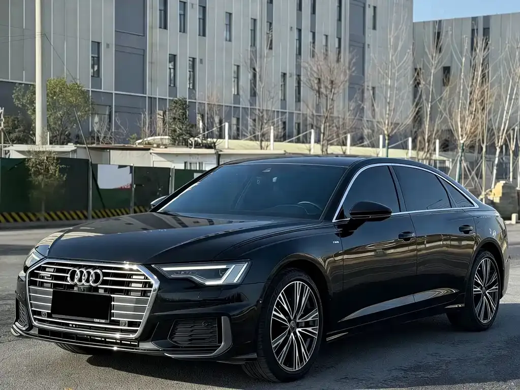 Audi A6L — фото 6