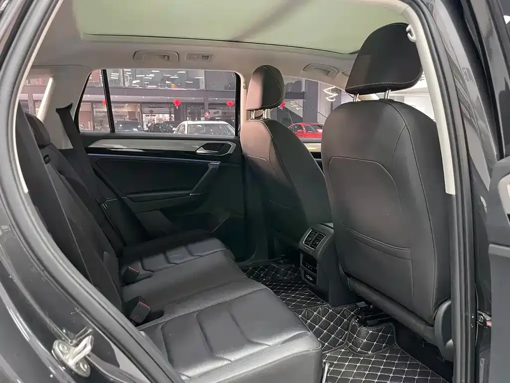 Volkswagen Tayron 2022 из CN, фото 3