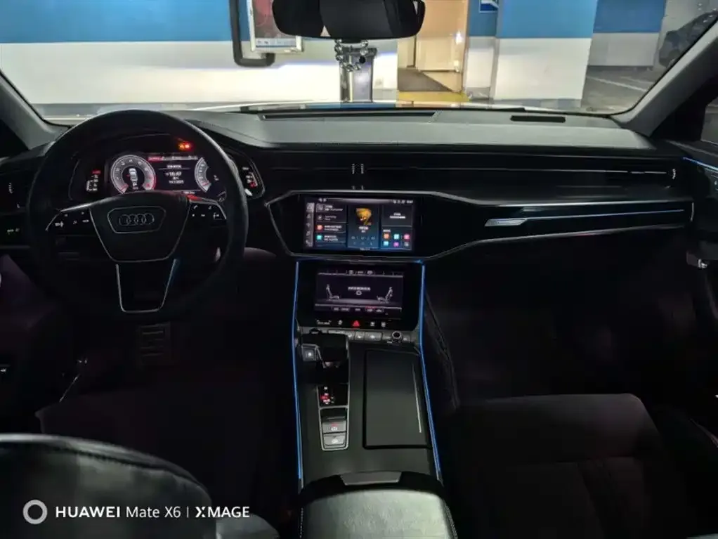Audi A6L 2023 из CN, фото 2