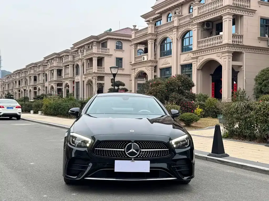 Mercedes-Benz E-Class (Import) — фото 10