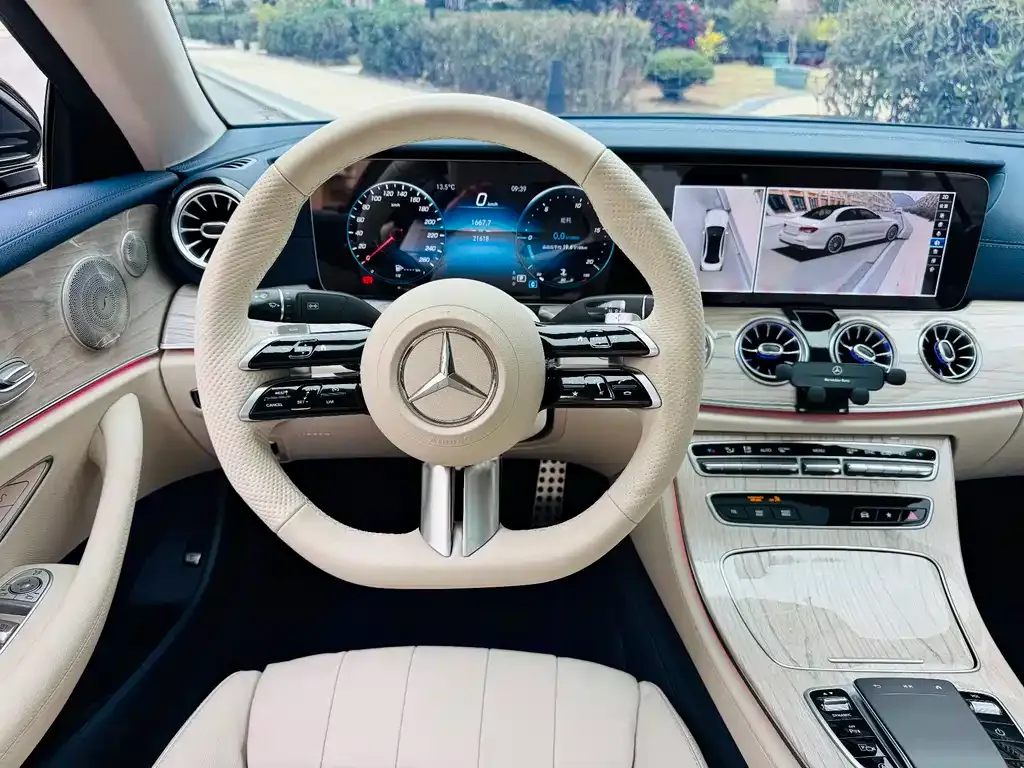 Mercedes-Benz E-Class (Import) — фото 2