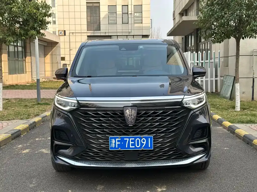Roewe iMAX8 — фото 9