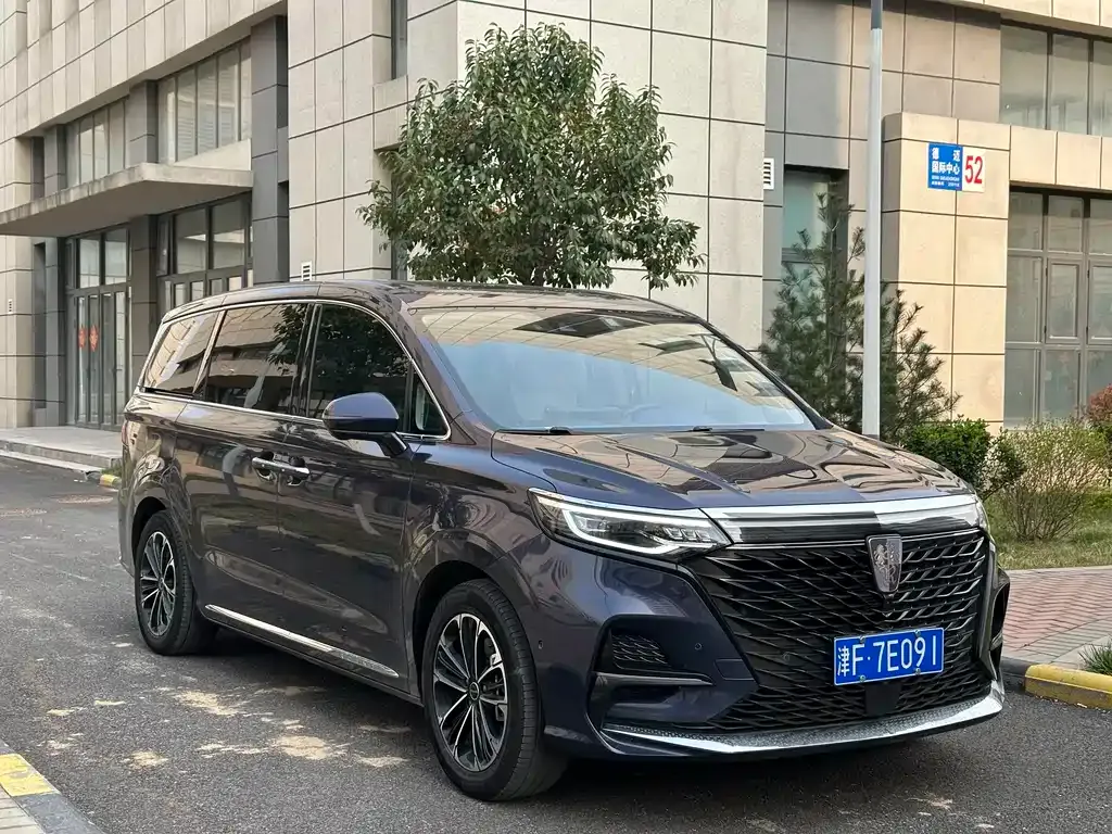 Roewe iMAX8 — фото 3