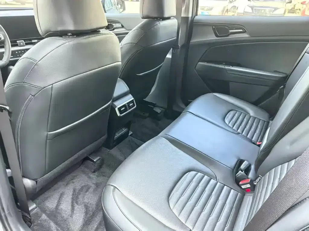 Kia Sportage 2025 из CN, фото 2