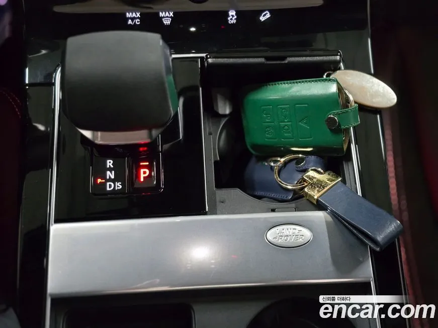 Land Rover Range Rover Velar 2023 из KR, фото 2