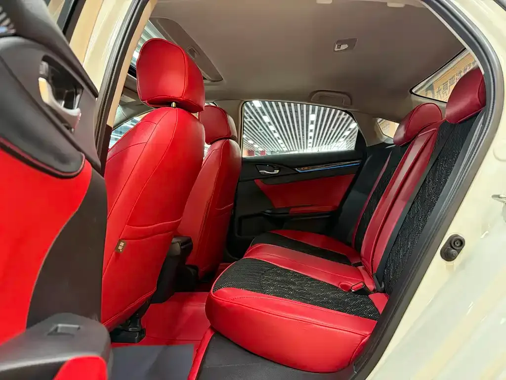 Honda Civic 2021 из CN, фото 3