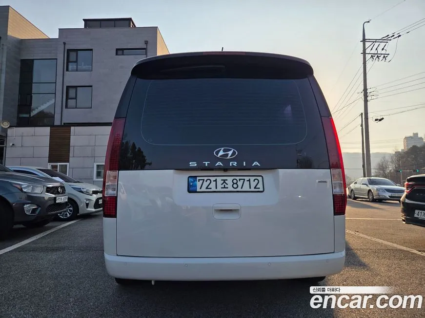 Hyundai Staria 2022 из KR, фото 2