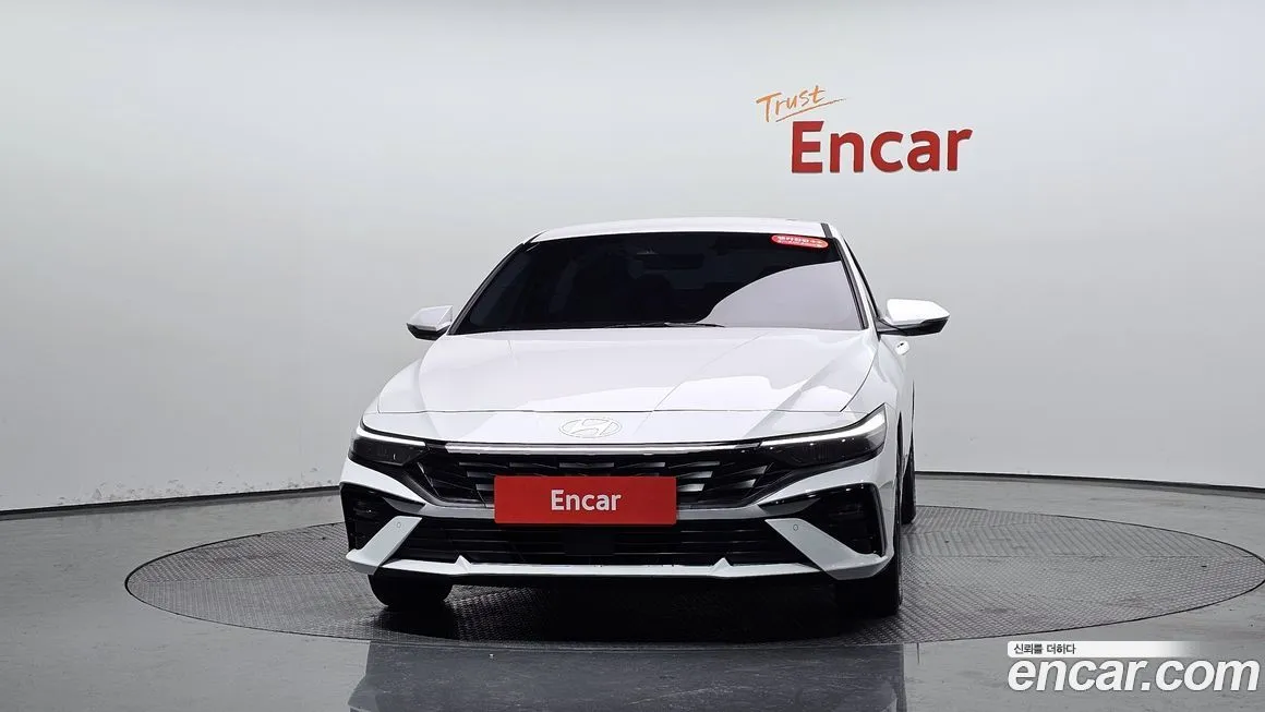 Hyundai AVANTE — фото 3