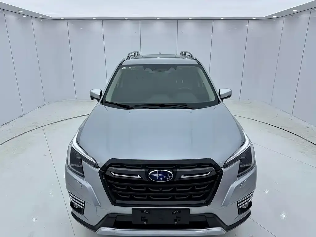 Subaru Forester 2022 из CN, фото 3