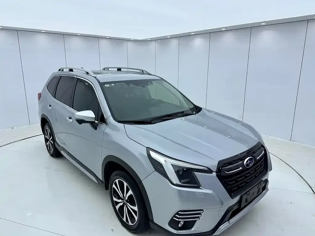 Subaru Forester 2022 из CN, фото 5