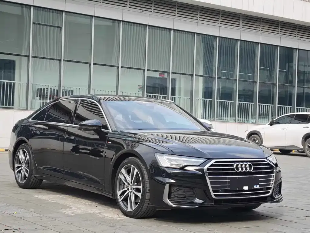 Audi A6L 2021 из CN, фото 10