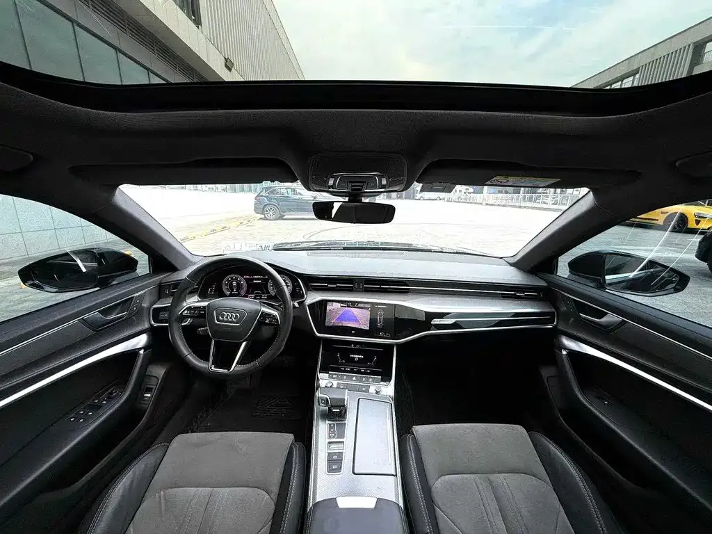 Audi A6L 2021 из CN, фото 6