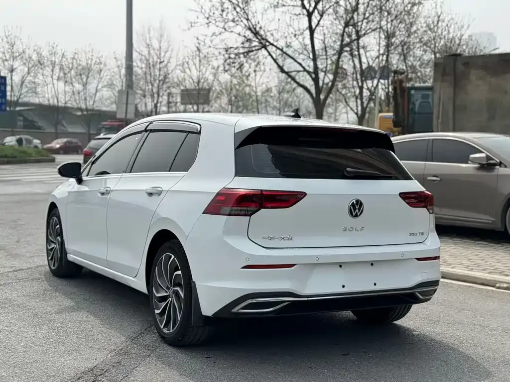 Volkswagen Golf 2021 из CN, фото 3