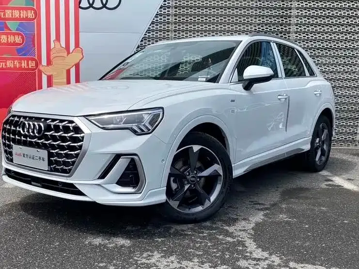 Audi Q3 2023 из CN, фото 1