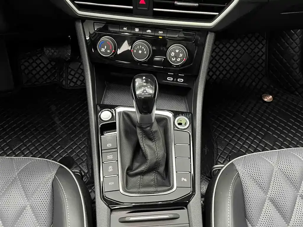 Volkswagen Sagitar 2026 из CN, фото 10