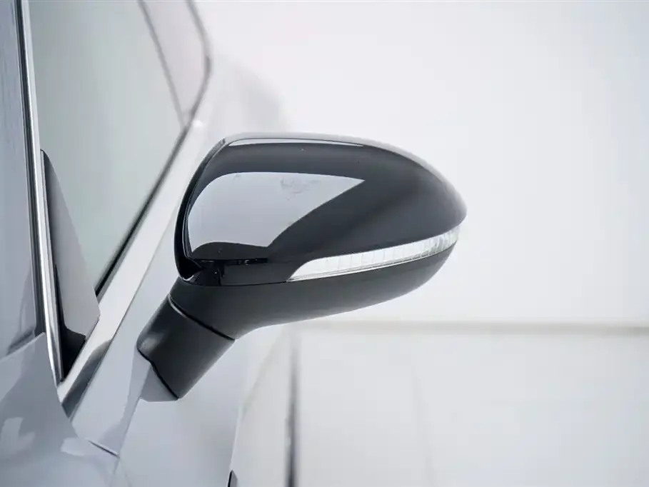Volkswagen CC 2022 из CN, фото 6