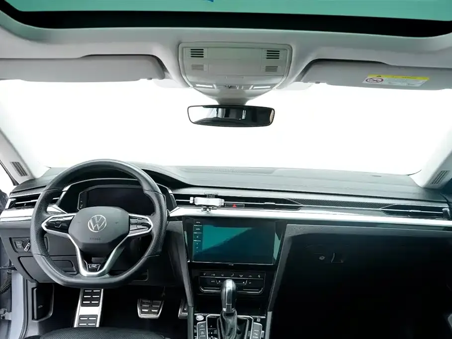 Volkswagen CC 2022 из CN, фото 4