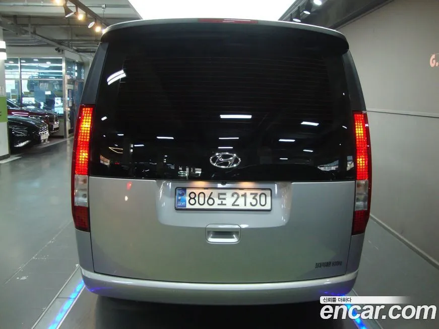 Hyundai Staria — фото 2