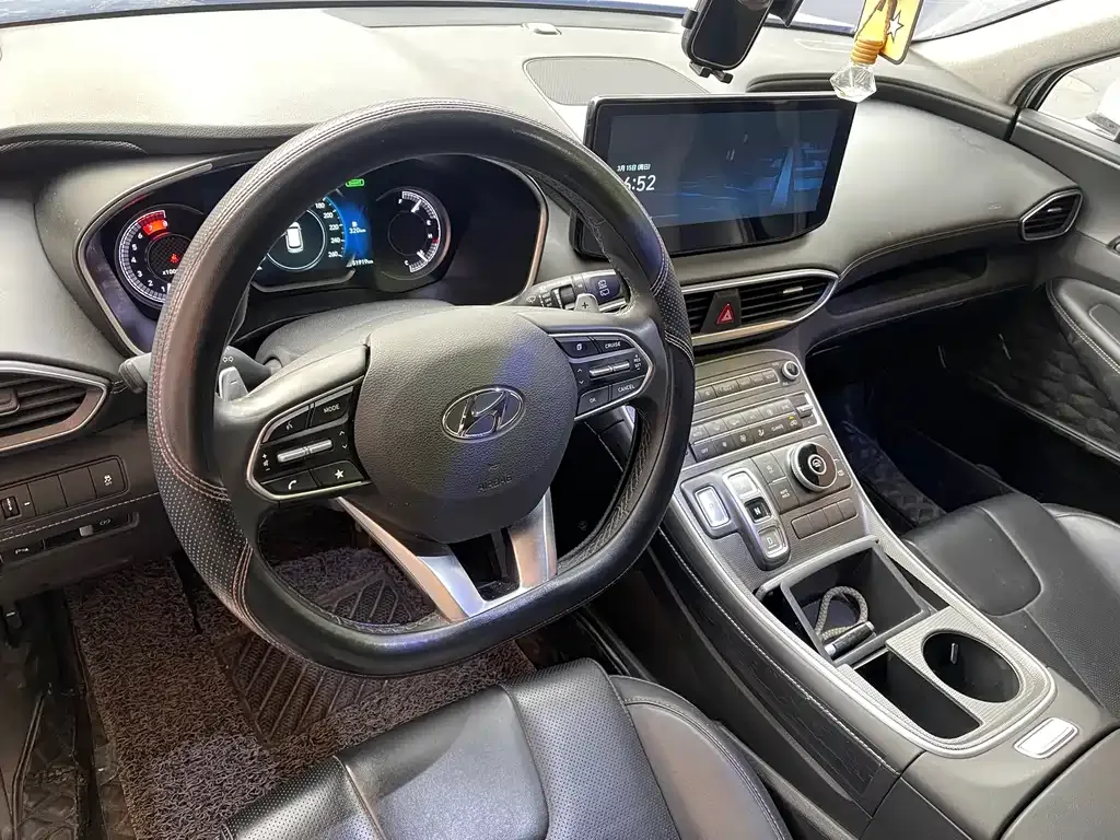 Hyundai Santa Fe 2023 из CN, фото 4