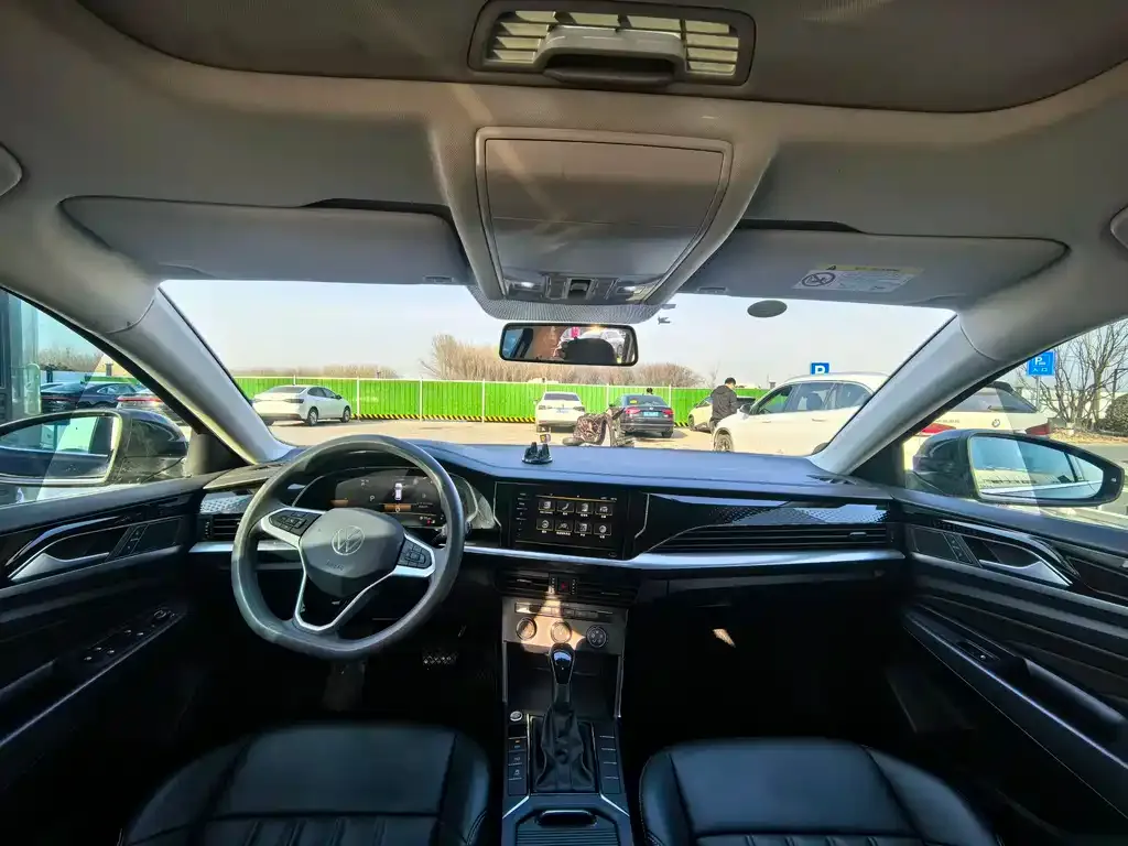 Volkswagen Passat — фото 3