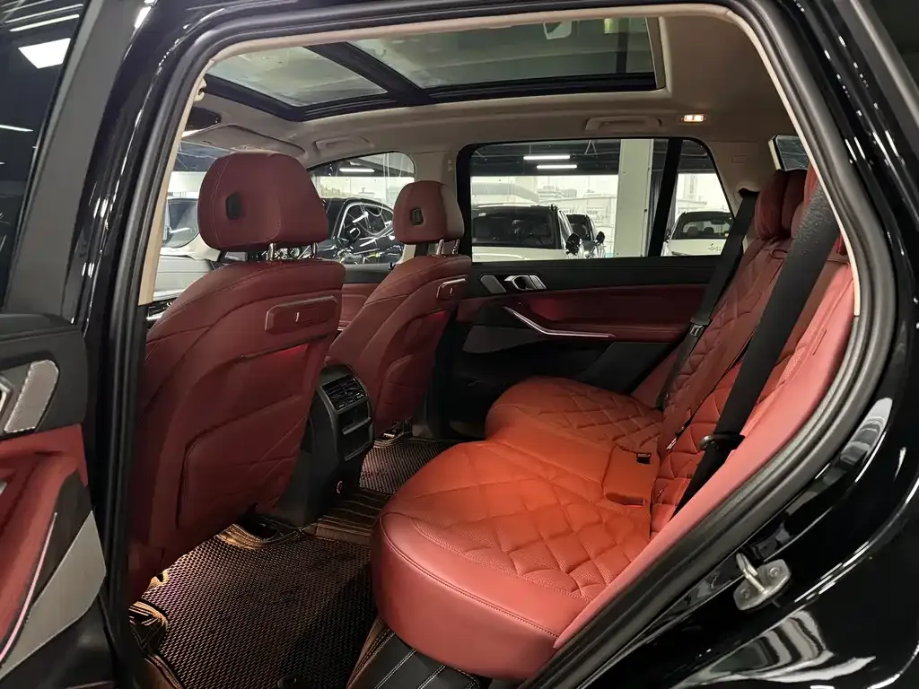 BMW X5 2024 из CN, фото 3